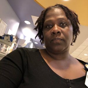 Meet your Posher, Markeeta